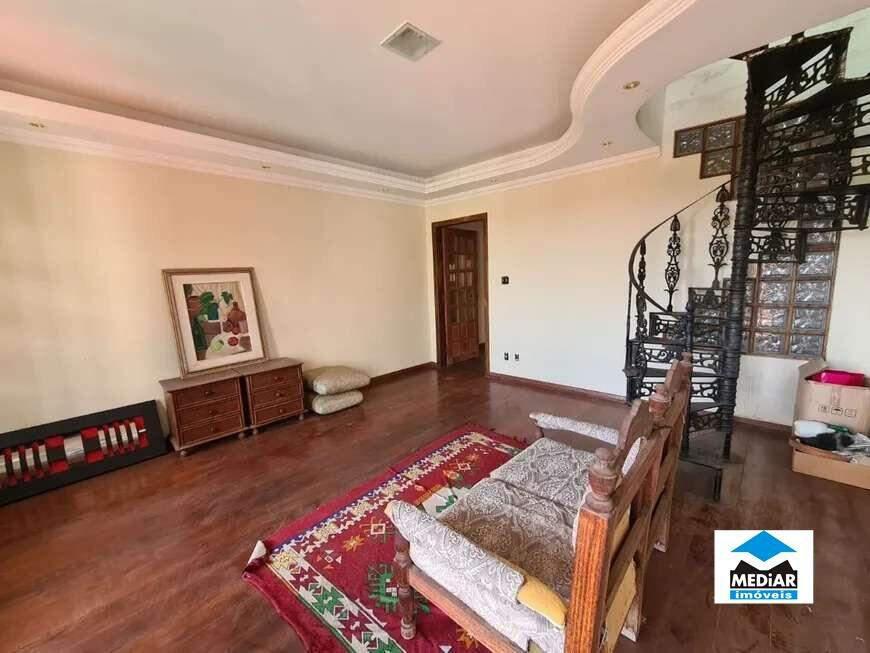 Casa, Alto Caiçaras, 3 Quartos, 4 Vagas, 1 Suíte