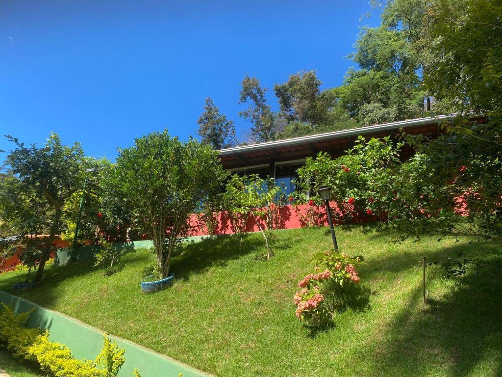 Fazenda, Ravena, 2 Quartos, 0 Vaga, 2 Suítes