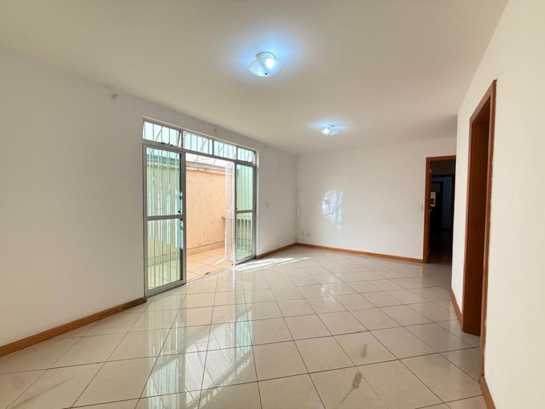Apartamento, Funcionários, 4 Quartos, 2 Vagas, 1 Suíte