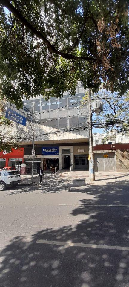 Garagem, Santa Efigênia