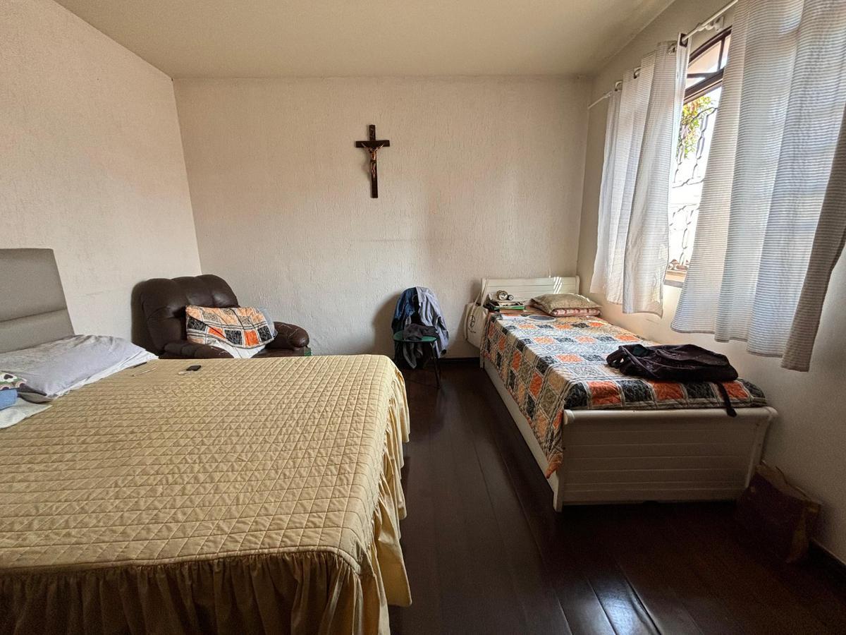 Casa, Carlos Prates, 6 Quartos, 2 Vagas