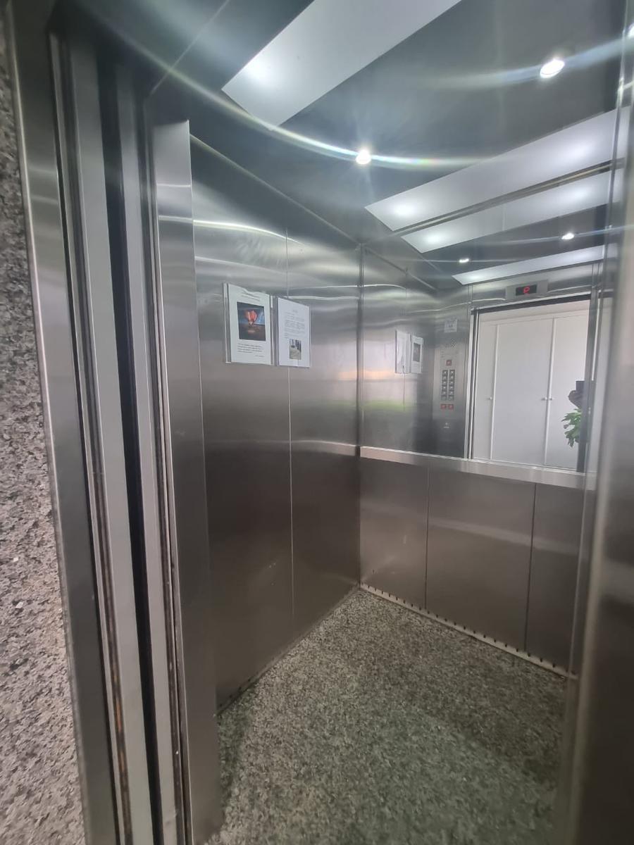 Andar, Santa Efigênia, 0 Quarto, 3 Vagas