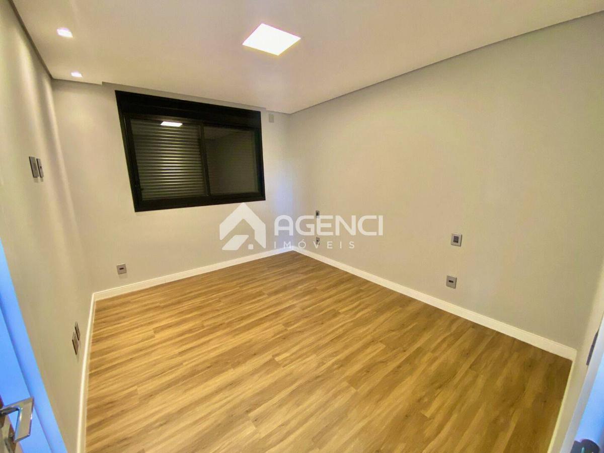 Casa, Alphaville - Lagoa dos Ingleses, 4 Quartos, 0 Vaga, 3 Suítes