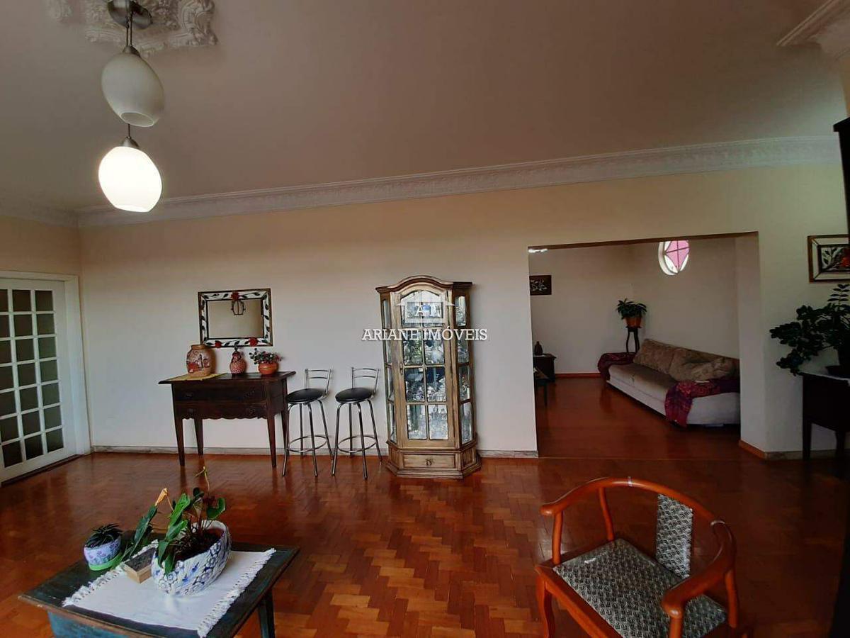 Cobertura, Centro, 3 Quartos, 0 Vaga, 2 Suítes