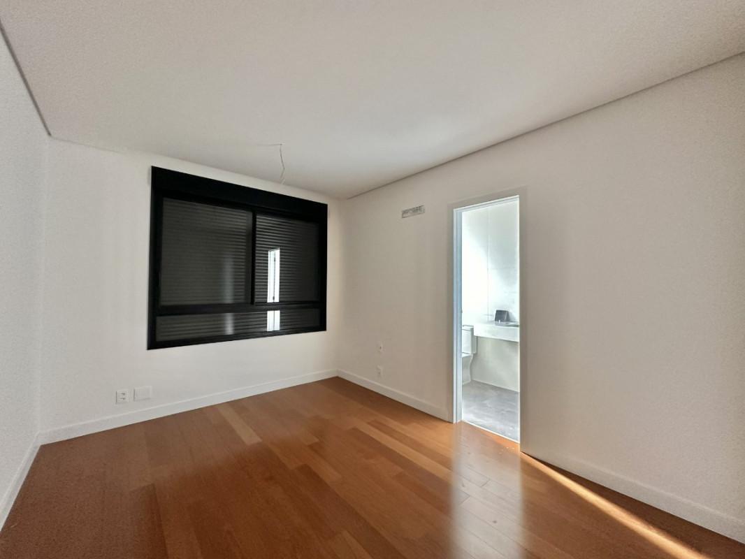 Apartamento, Gutierrez, 4 Quartos, 4 Vagas, 2 Suítes