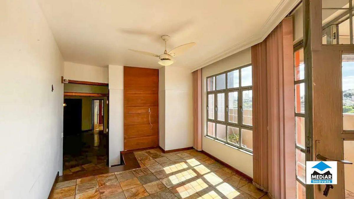 Apartamento, Santa Efigênia, 3 Quartos, 1 Vaga