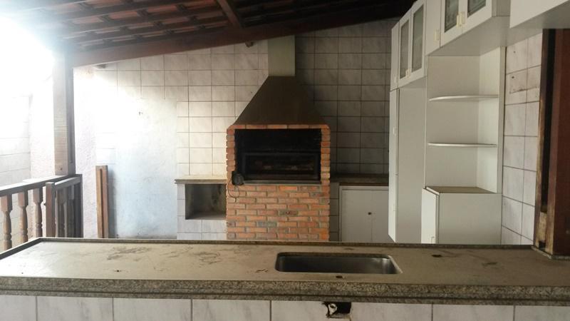 Casa, Vila Clóris, 3 Quartos, 4 Vagas, 1 Suíte