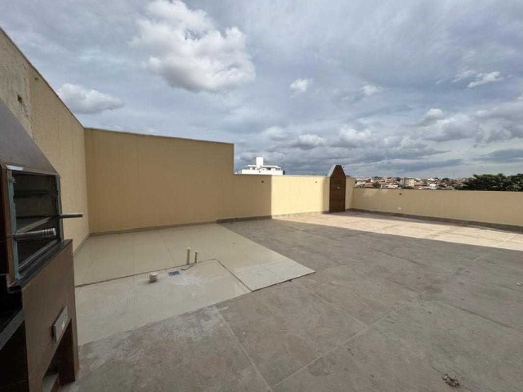 Apartamento, Serrano, 2 Quartos, 2 Vagas