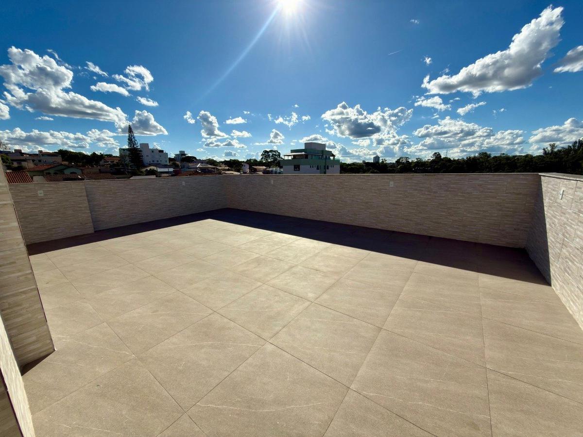 Cobertura, Planalto, 3 Quartos, 2 Vagas, 1 Suíte