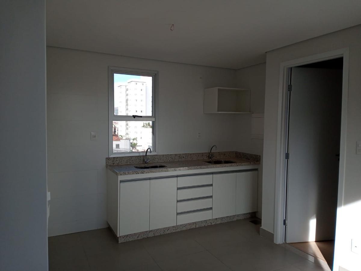 Apartamento, Floresta, 1 Quarto, 0 Vaga