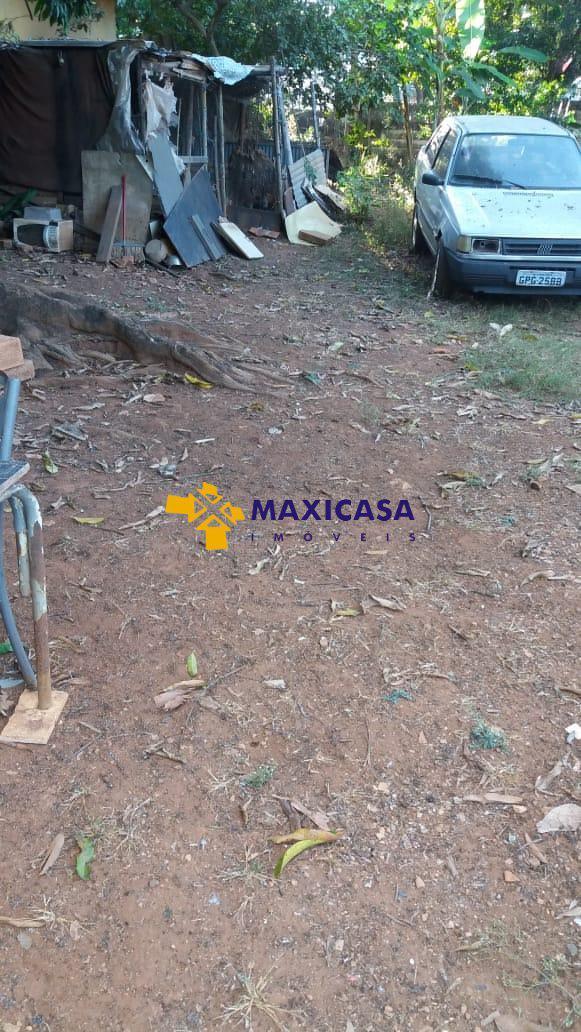 Lote, Centro, 0 Quarto, 0 Vaga