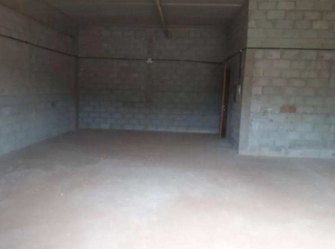 Andar, Santa Helena (barreiro), 0 Quarto, 10 Vagas