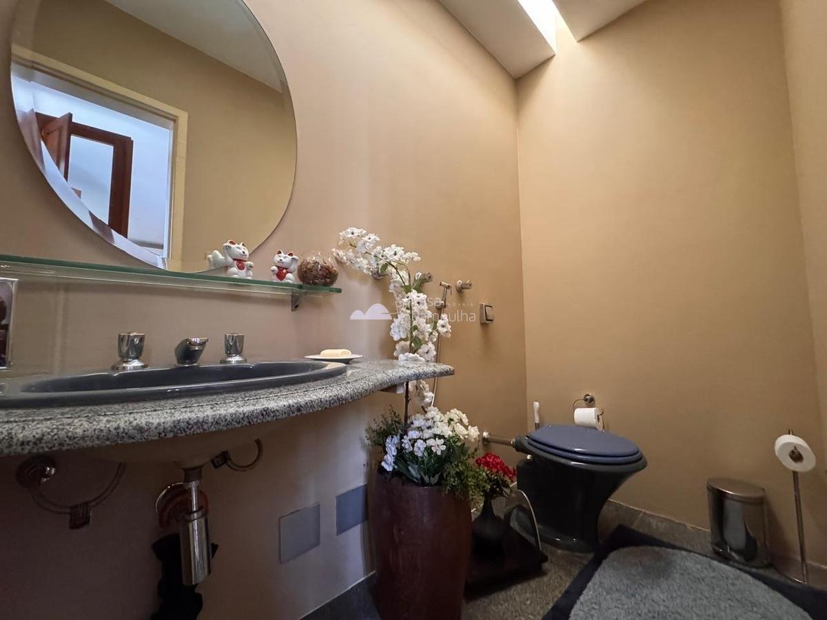 Casa, Ouro Preto, 6 Quartos, 3 Vagas, 2 Suítes