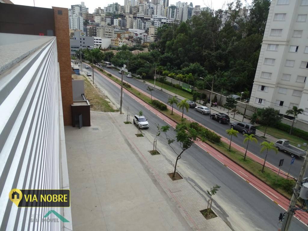 Loja, Buritis, 36 Vagas