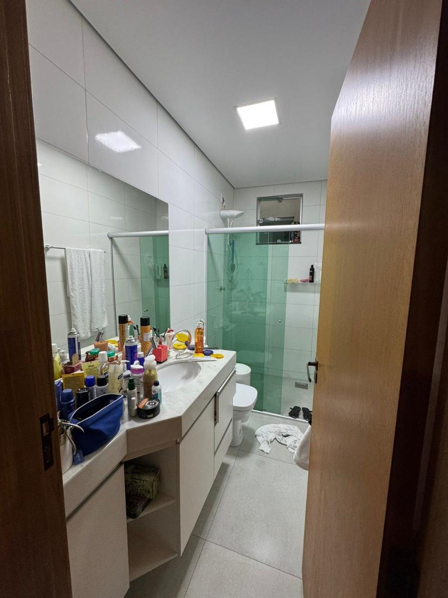 Casa, Floresta, 5 Quartos, 2 Vagas, 2 Suítes