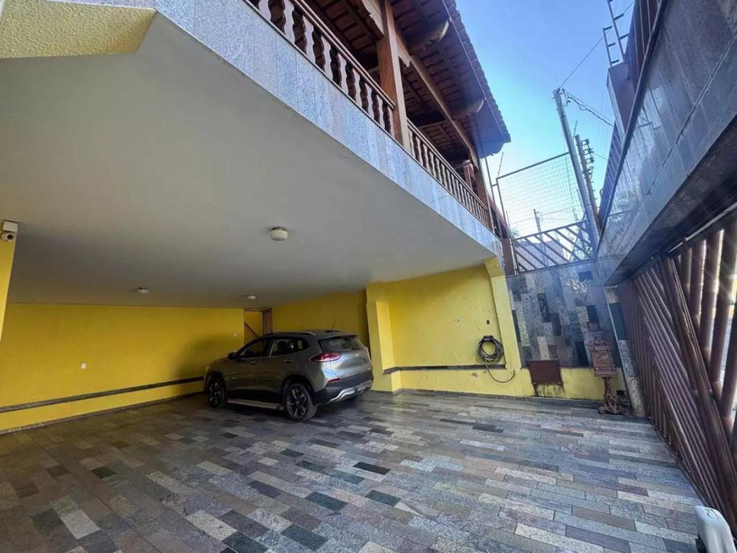 Casa, Central Parque, 4 Quartos, 4 Vagas, 2 Suítes
