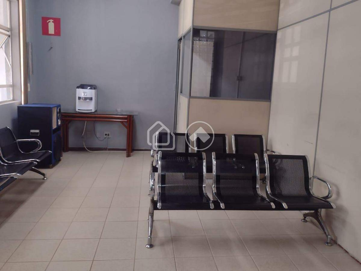 Prédio, Barro Preto, 2 Vagas