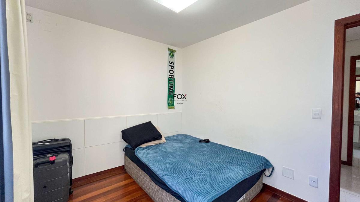 Apartamento, Funcionários, 2 Quartos, 2 Vagas, 1 Suíte