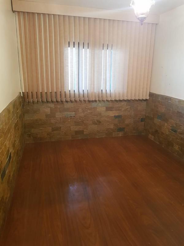 Casa, Cinquentenário, 2 Quartos, 8 Vagas