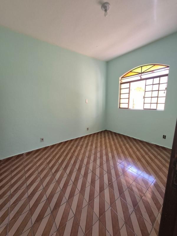 Casa, Planalto, 3 Quartos, 0 Vaga
