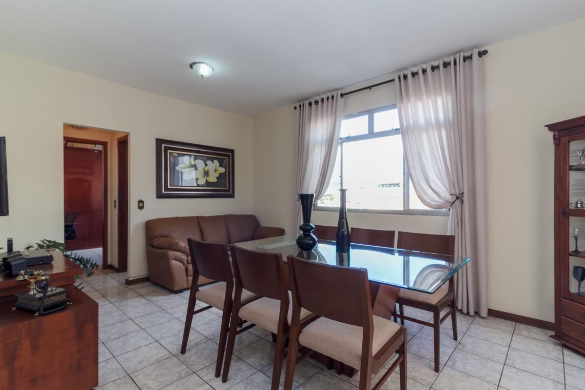 Apartamento, Floresta, 2 Quartos, 1 Vaga, 1 Suíte