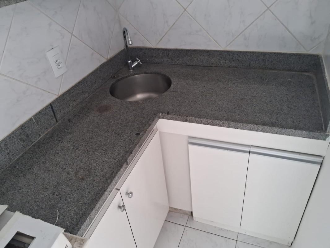 Sala, Floresta, 0 Quarto, 3 Vagas