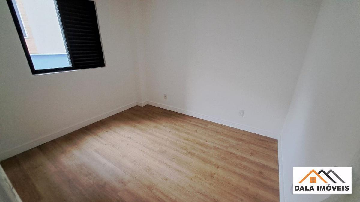 Casa, Planalto, 3 Quartos, 2 Vagas, 1 Suíte