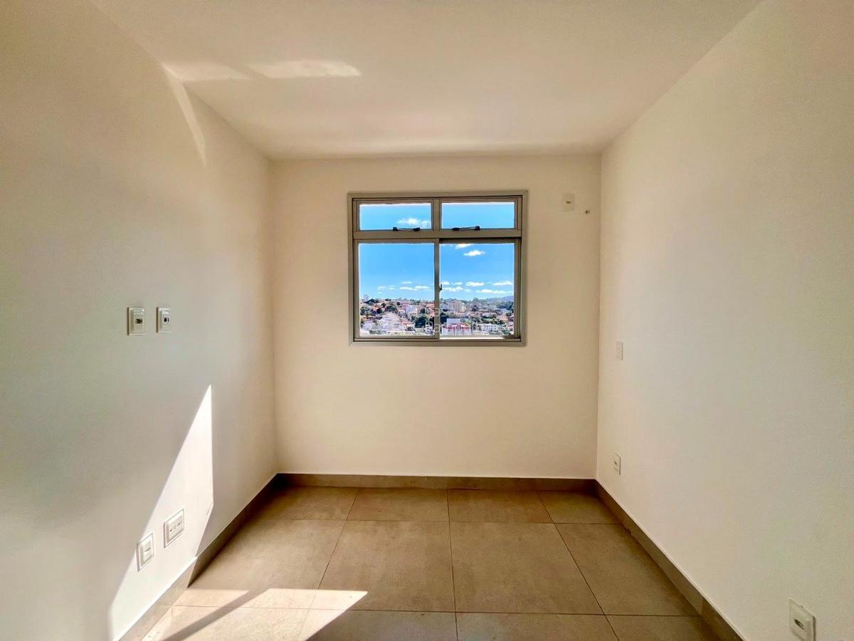 Apartamento, Santa Branca, 3 Quartos, 2 Vagas, 1 Suíte