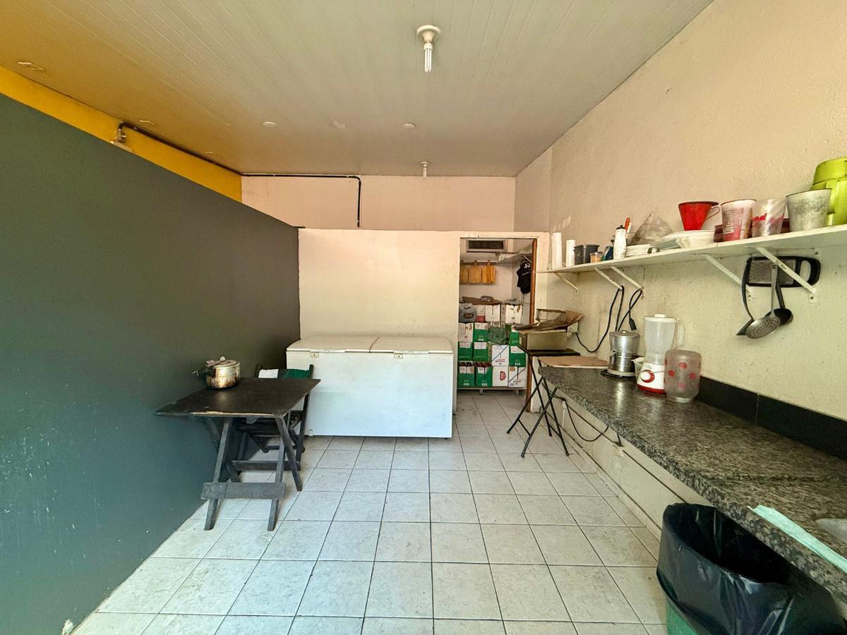 Andar, São José, 0 Quarto, 0 Vaga