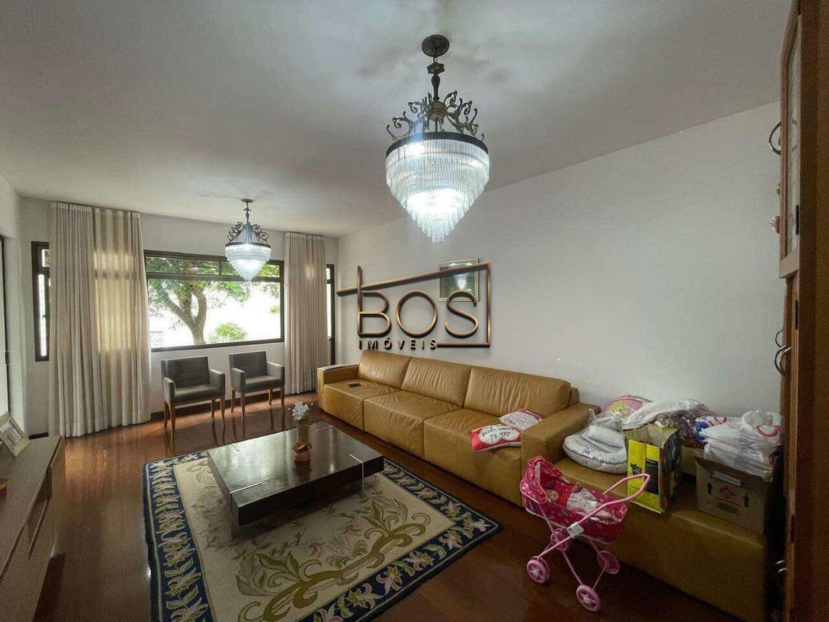 Apartamento, Funcionários, 4 Quartos, 3 Vagas, 2 Suítes