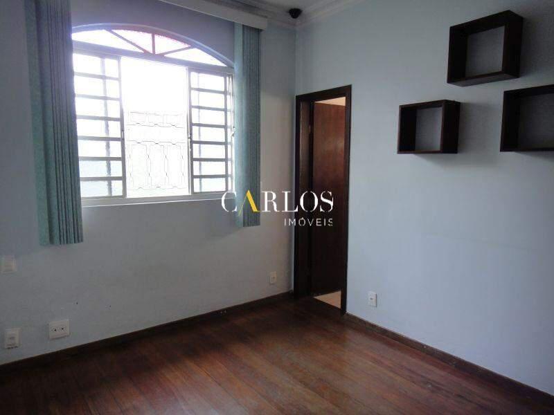 Casa, Serrano, 3 Quartos, 3 Vagas, 2 Suítes