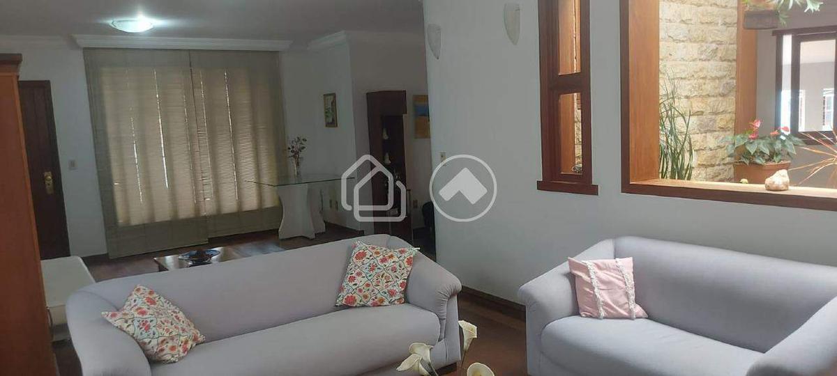 Casa, Dom Cabral, 5 Quartos, 4 Vagas, 3 Suítes