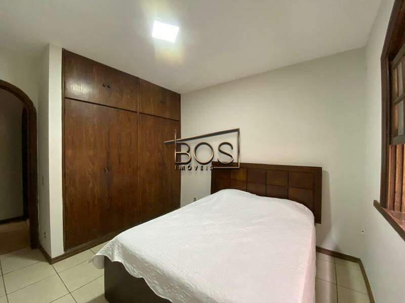 Casa, Sion, 4 Quartos, 6 Vagas, 1 Suíte