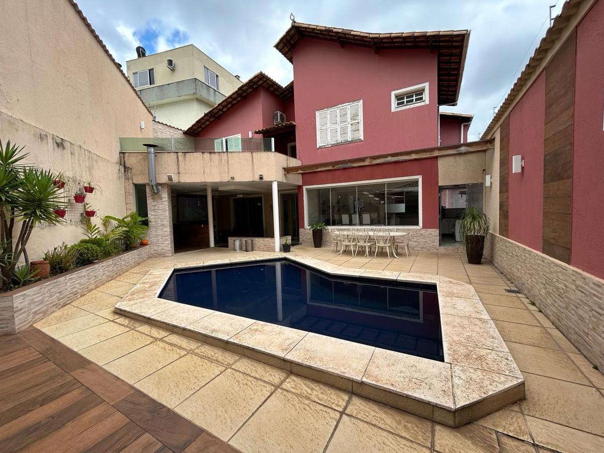 Casa, Palmares, 4 Quartos, 4 Vagas, 2 Suítes
