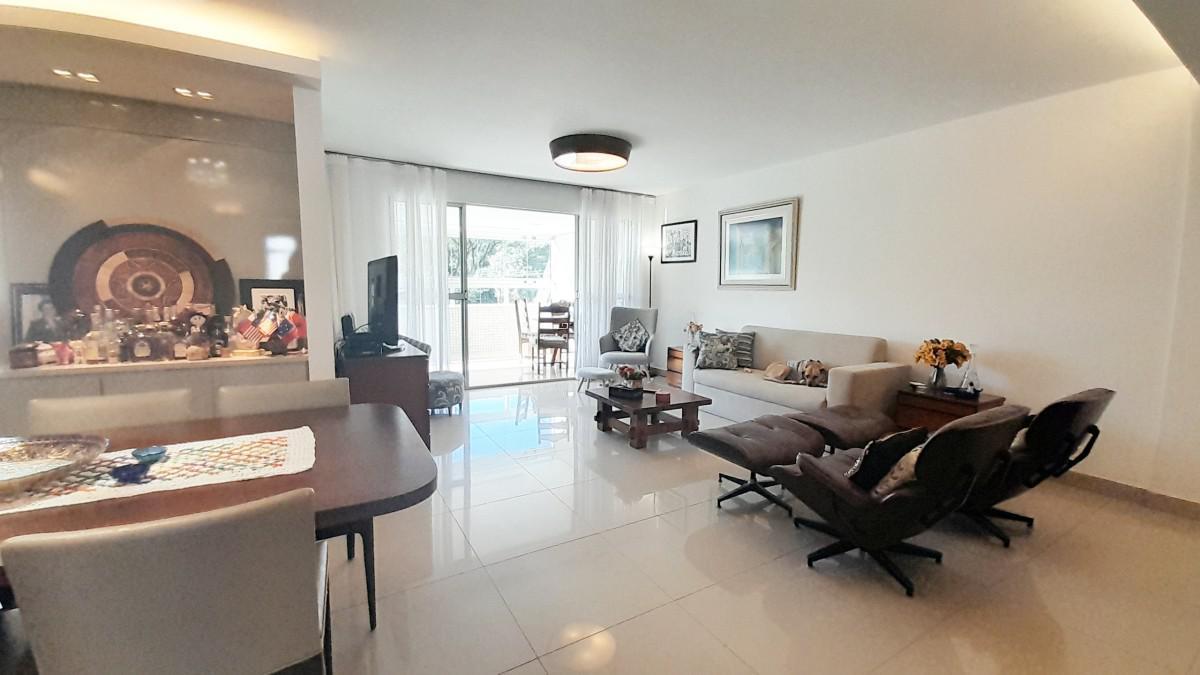 Apartamento, Grajaú, 4 Quartos, 3 Vagas, 2 Suítes