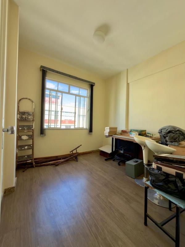 Apartamento, Centro, 3 Quartos, 0 Vaga, 1 Suíte