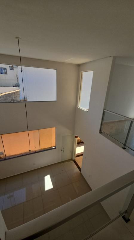 Casa, Trevo, 4 Quartos, 2 Vagas, 4 Suítes