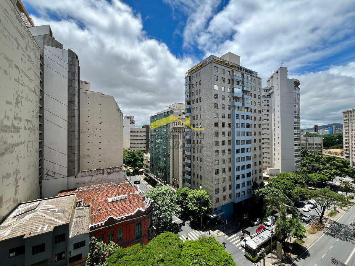 Sala, Centro