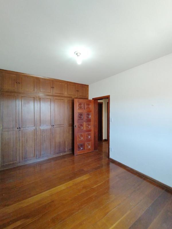 Casa, Sagrada Família, 3 Quartos, 1 Vaga