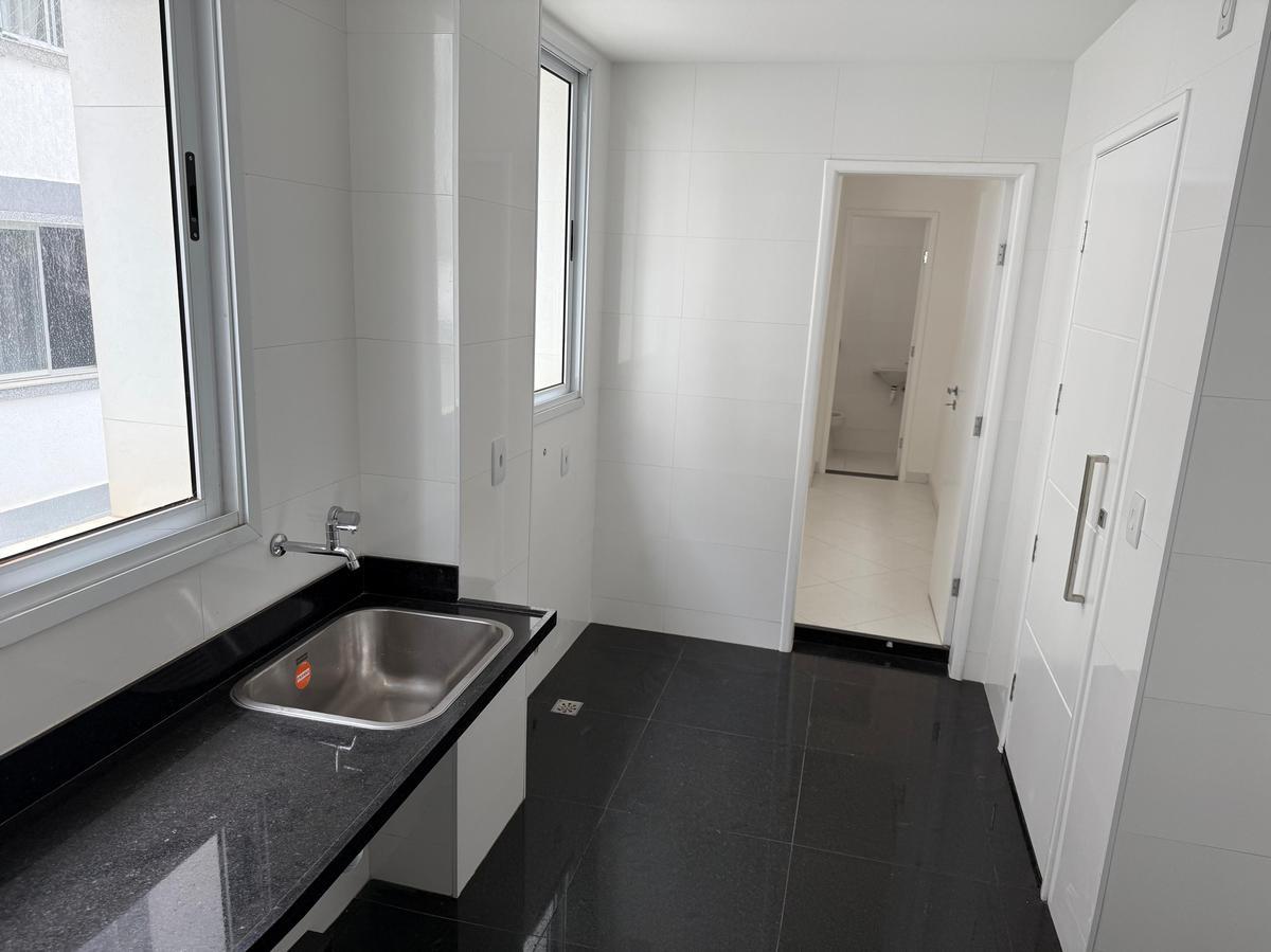 Apartamento, Anchieta, 4 Quartos, 2 Vagas, 4 Suítes