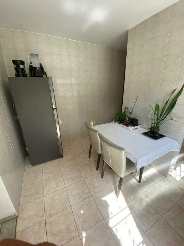 Casa, Inconfidência, 2 Quartos, 3 Vagas