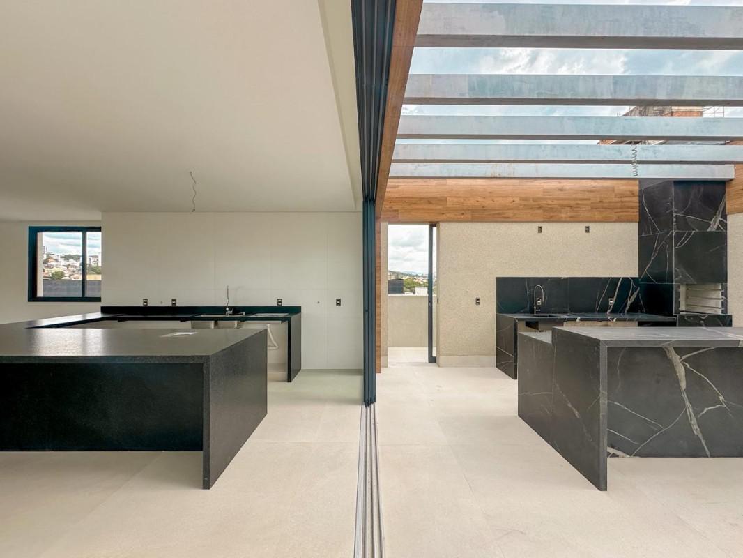 Cobertura, Ouro Preto, 4 Quartos, 3 Vagas, 4 Suítes