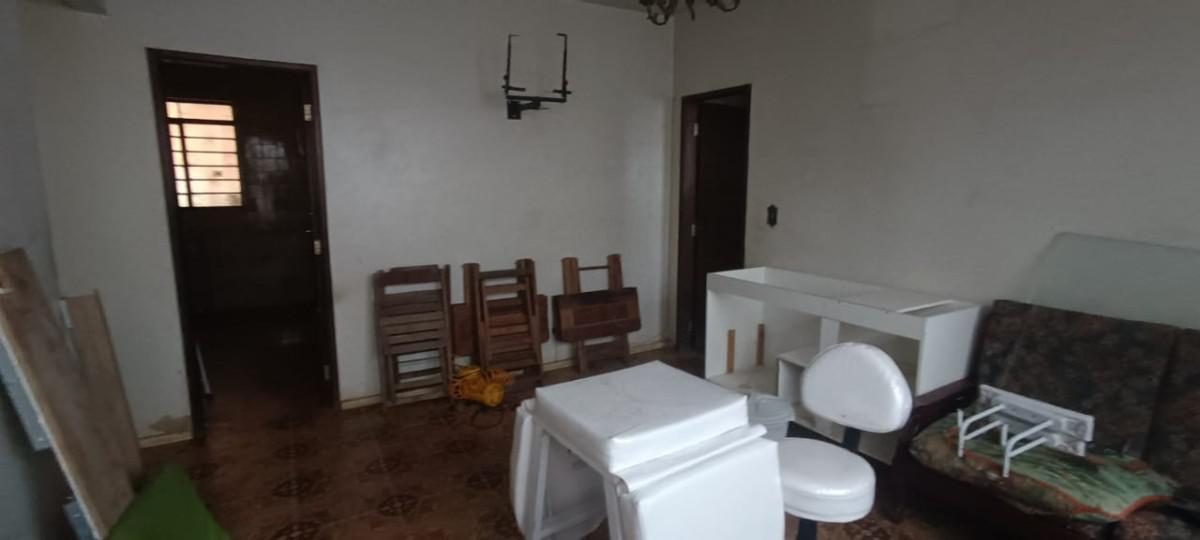 Casa, Castelo, 4 Quartos, 4 Vagas, 2 Suítes