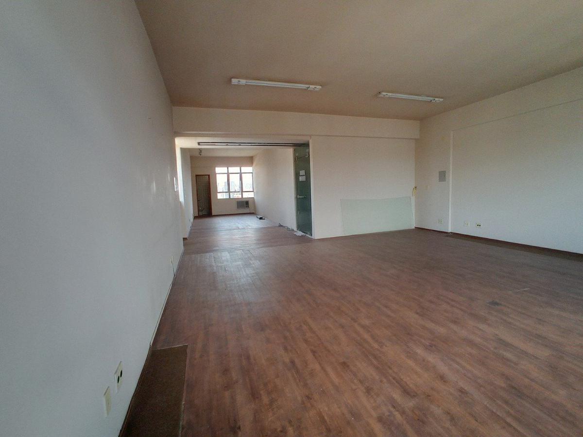 Sala, Centro, 0 Quarto, 1 Vaga