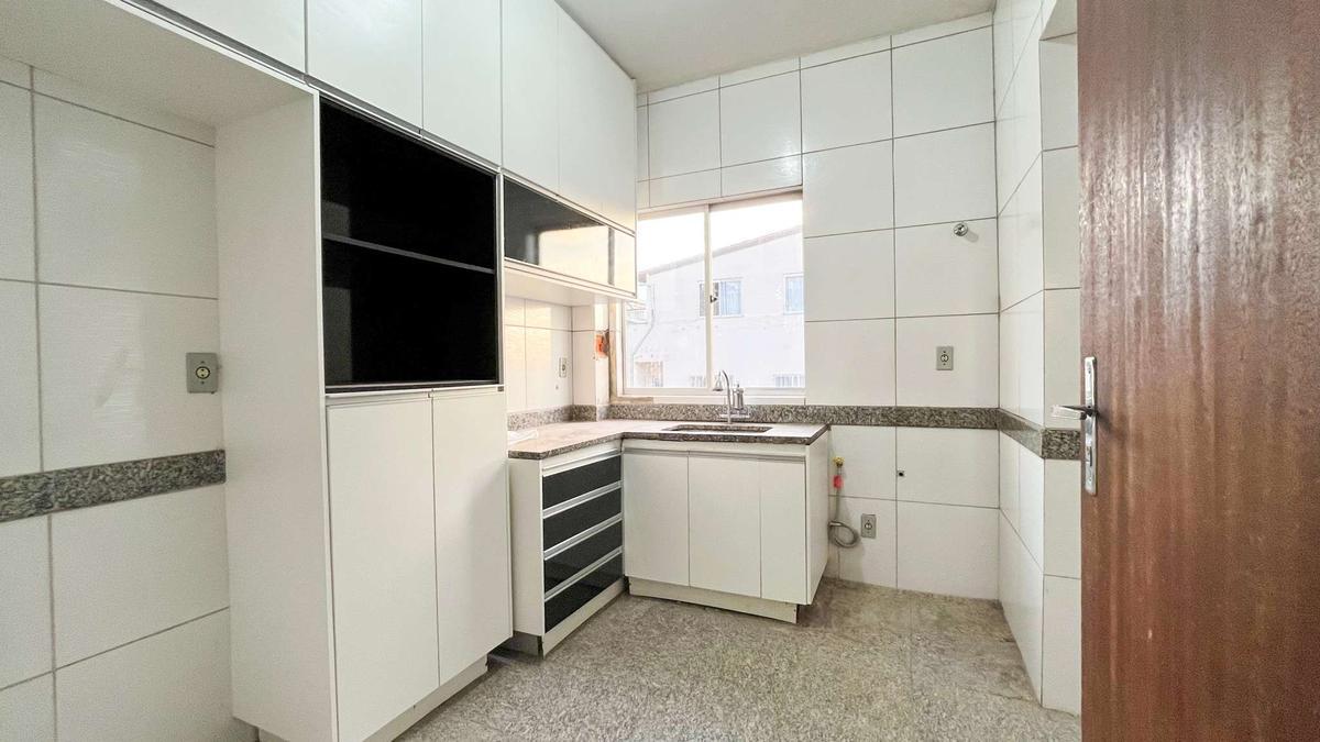 Cobertura, Santa Efigênia, 4 Quartos, 1 Vaga, 2 Suítes