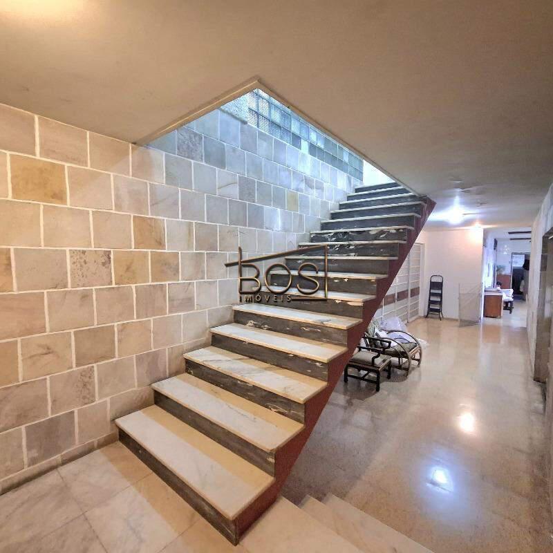 Casa, Cidade Jardim, 6 Quartos, 10 Vagas, 1 Suíte