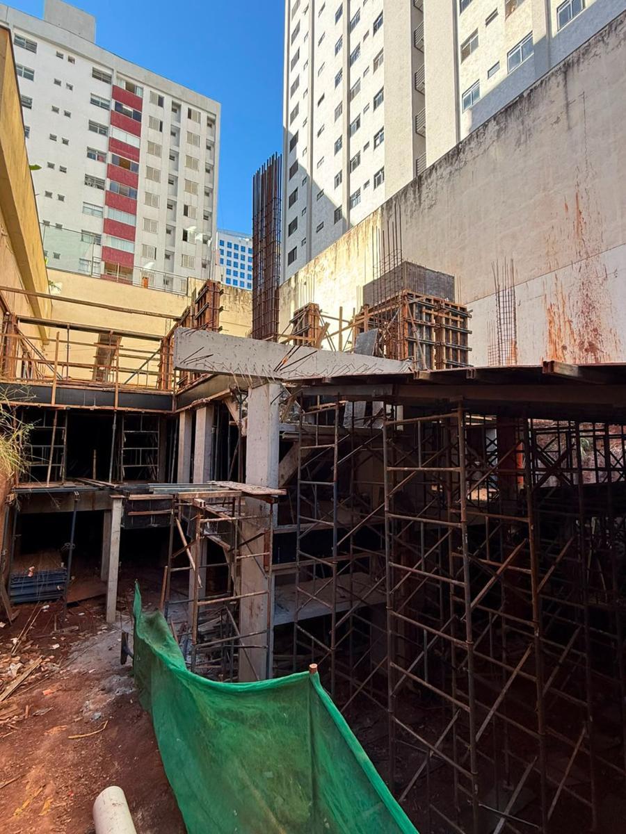 Cobertura, Funcionários, 3 Quartos, 2 Vagas, 1 Suíte