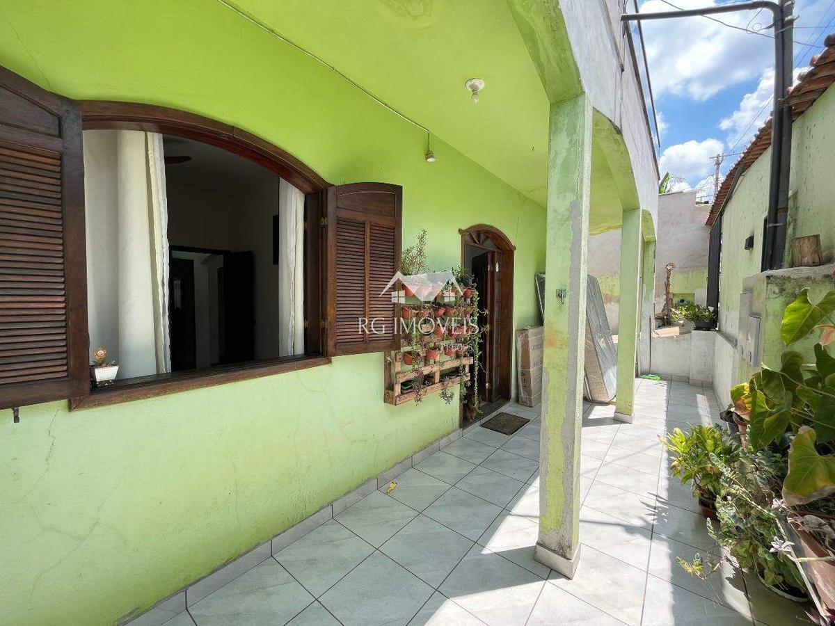 Casa, Milionários, 3 Quartos, 2 Vagas, 1 Suíte