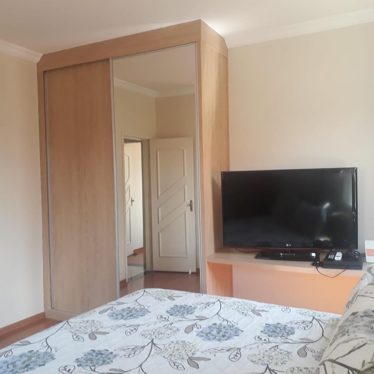 Casa, Heliópolis, 4 Quartos, 4 Vagas, 1 Suíte