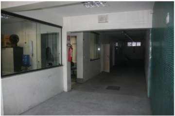 Prédio, Floresta, 0 Quarto, 2 Vagas